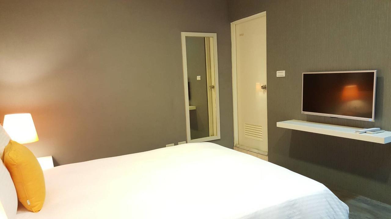 Hao Yang I Appartement Yuli Buitenkant foto